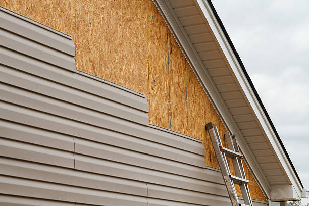 Professional Wood Siding technician working in Jessup, MD
